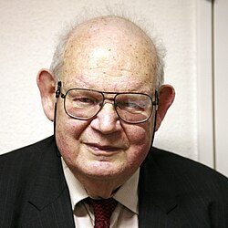 Portrait of Benoit Mandelbrot