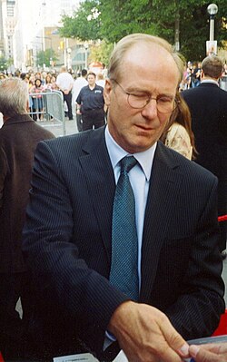 Portrait of William Hurt