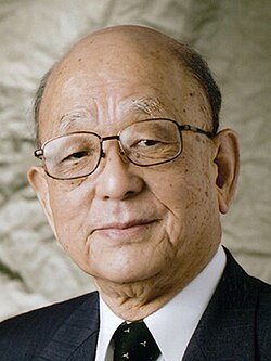Portrait of Akira Suzuki