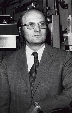 Portrait of John Robert Schrieffer