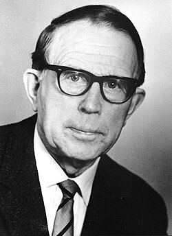 Portrait of Artturi Ilmari Virtanen