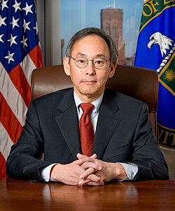 Portrait of Steven Chu