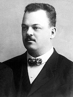 Portrait of Gideon Sundback