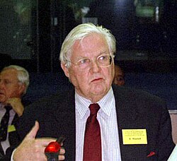 Portrait of Robert Mundell
