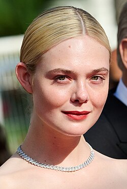 Portrait of Elle Fanning