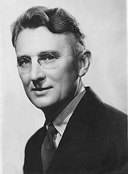 Portrait of Dale Carnegie