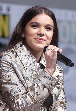 Portrait of Hailee Steinfeld