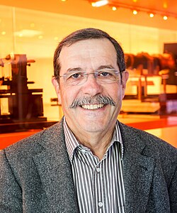 Portrait of Alain Aspect