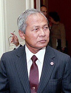 Portrait of Prem Tinsulanonda