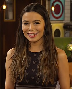 Portrait of Miranda Cosgrove